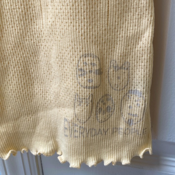 NWT Divided By H&M Everyday People Scallop Trim Yellow Tank Top Women's Size 4 ! - Picture 3 of 10